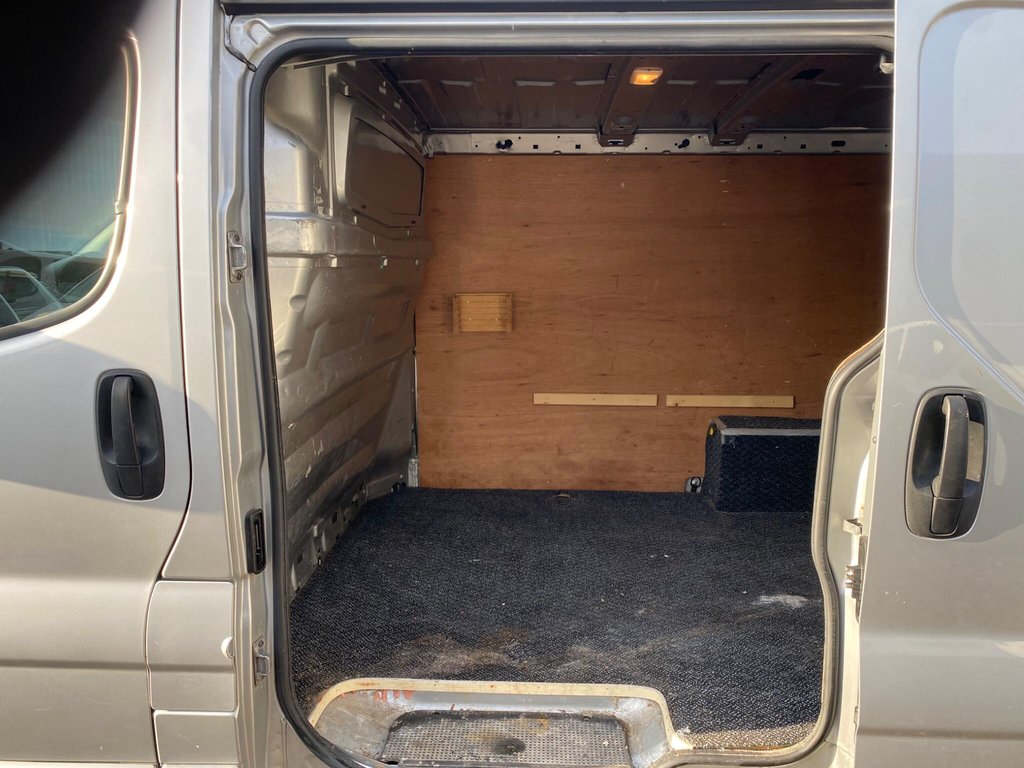 Used Vauxhall Vivaro 2013 for sale - 77205488: Photo 50