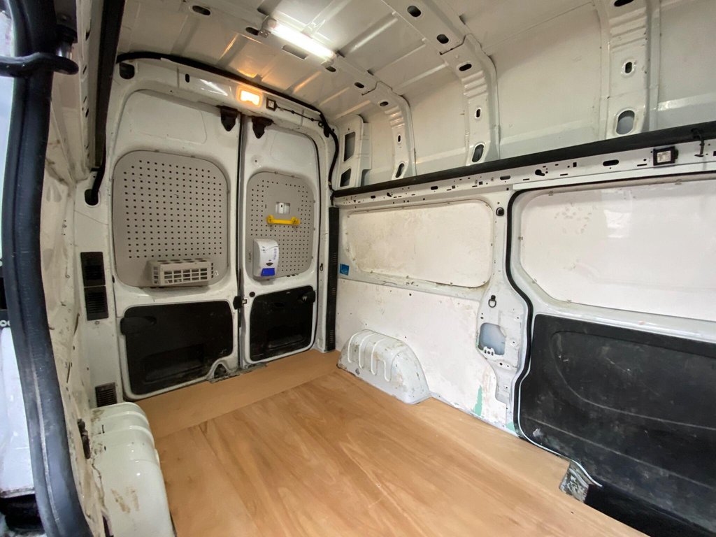 Used Vauxhall Vivaro 2019 for sale - 77668886: Photo 11