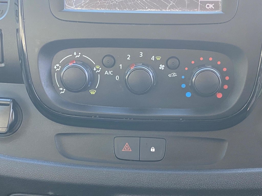 Used Vauxhall Vivaro 2019 for sale - 77668886: Photo 43