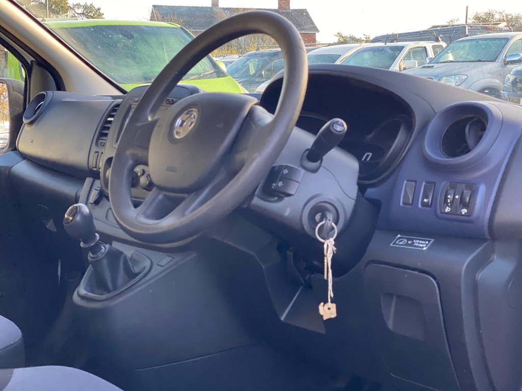 Used Vauxhall Vivaro 2019 for sale - 77668886: Photo 6