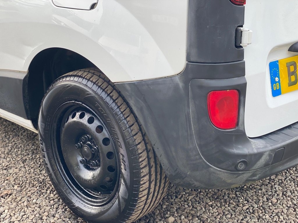 Used Renault Kangoo 2011 for sale - 77719469: Photo 31