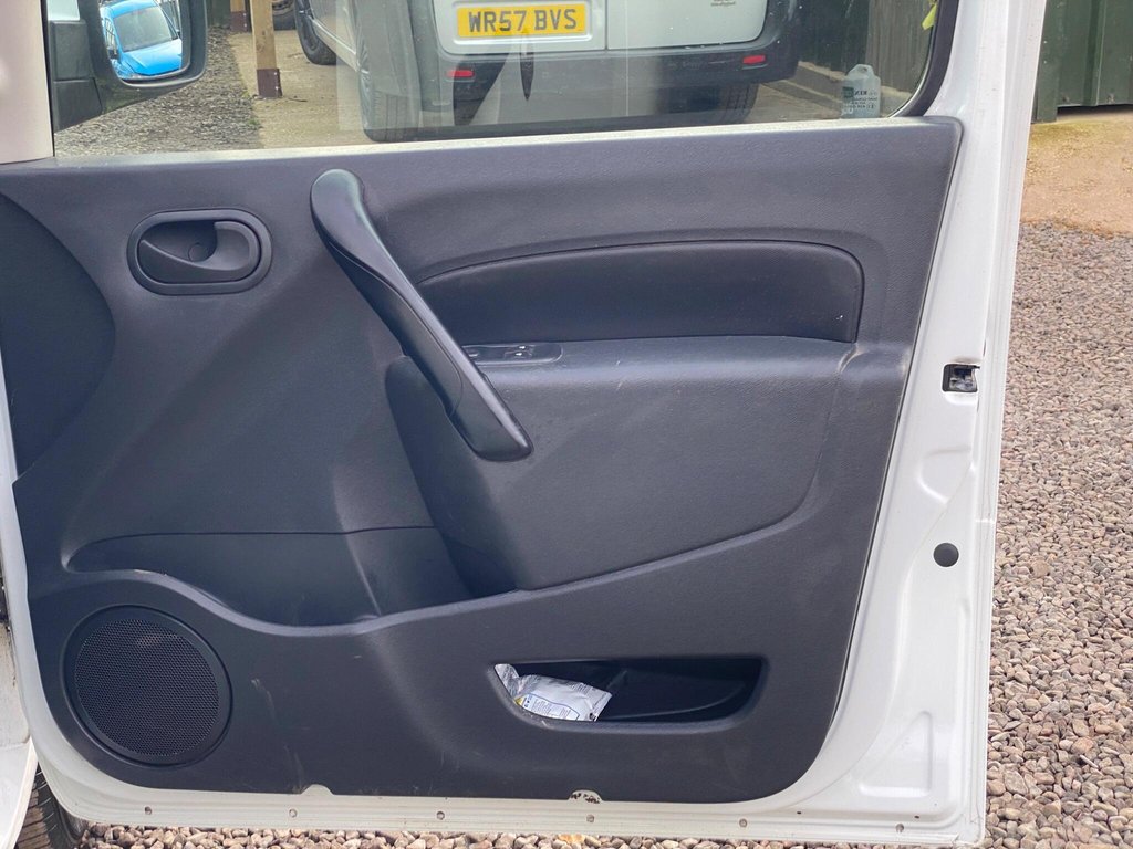 Used Renault Kangoo 2011 for sale - 77719469: Photo 45