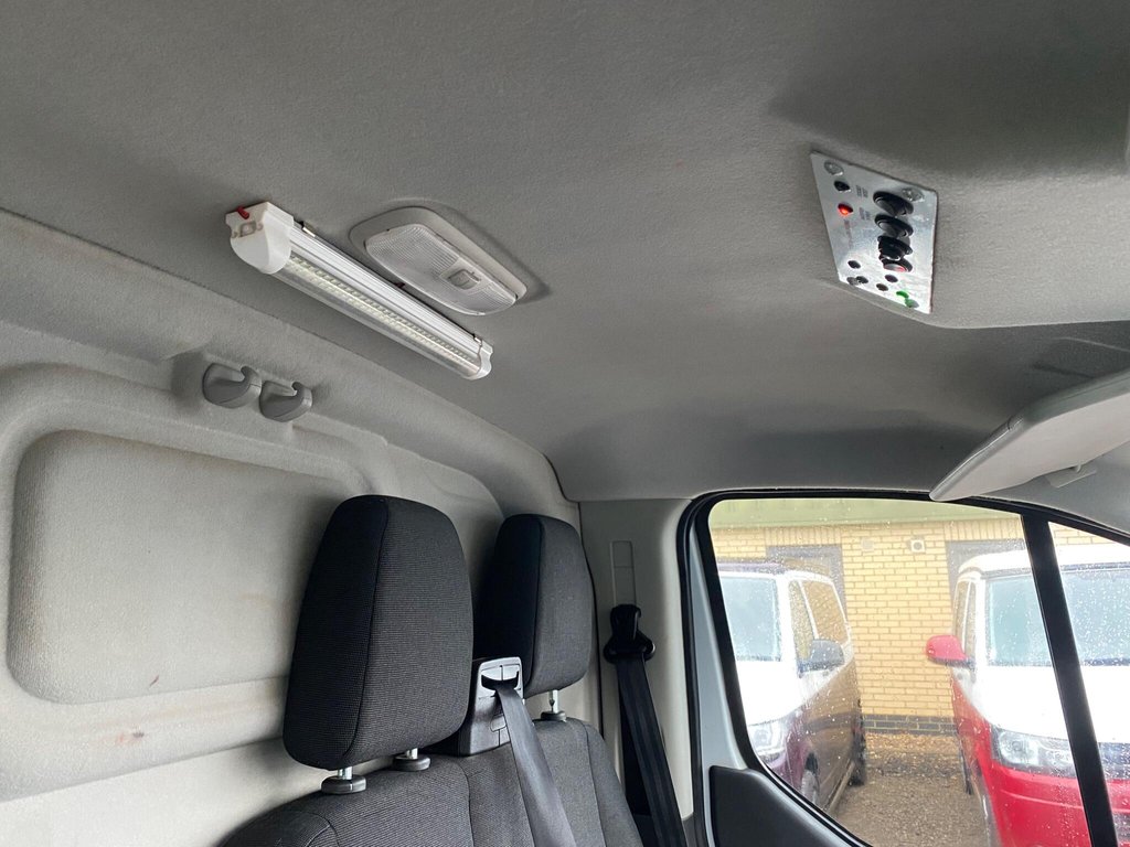 Used Ford Transit Custom 2017 for sale - 77231938: Photo 42