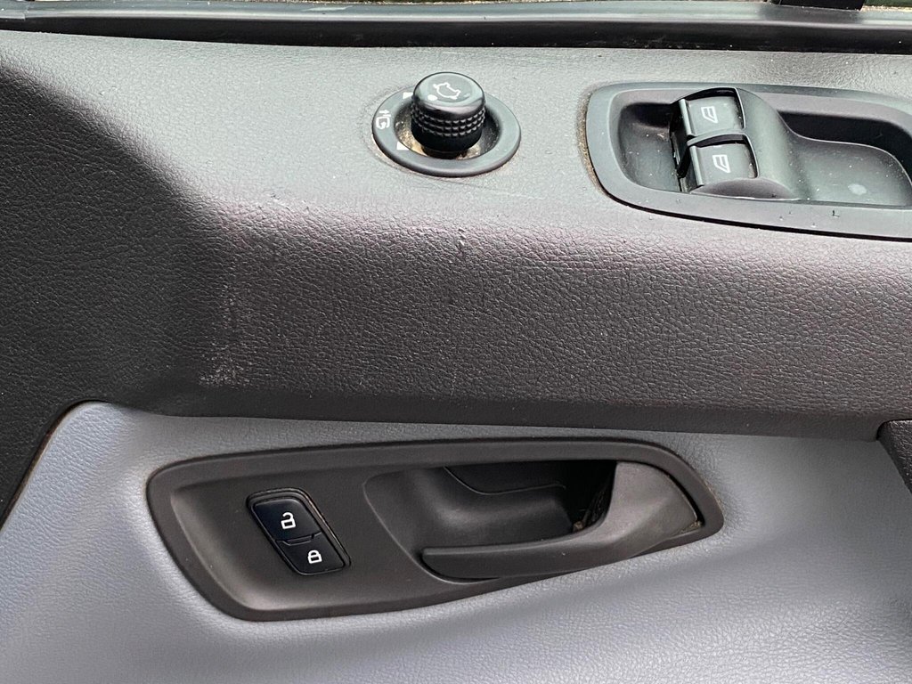 Used Ford Transit Custom 2017 for sale - 77231938: Photo 50