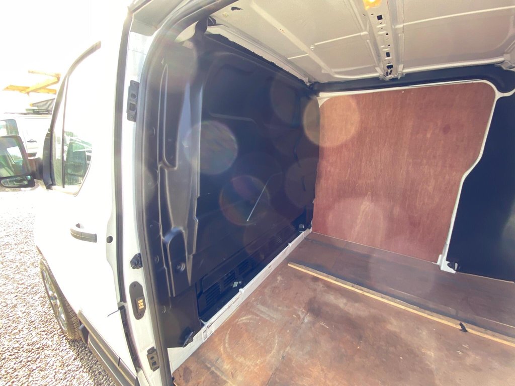 Used Ford Transit Custom 2018 for sale - 77976711: Photo 11