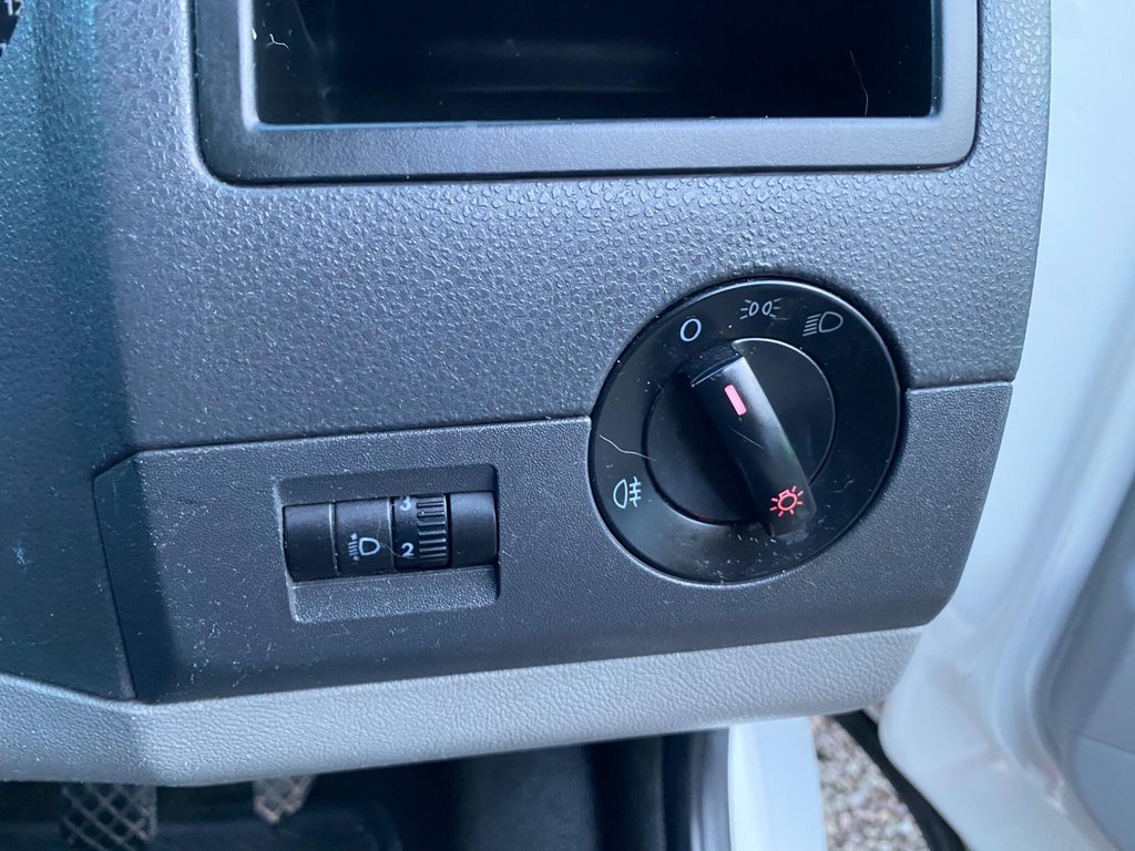 Used Volkswagen Transporter 2014 for sale - 77327623: Photo 40