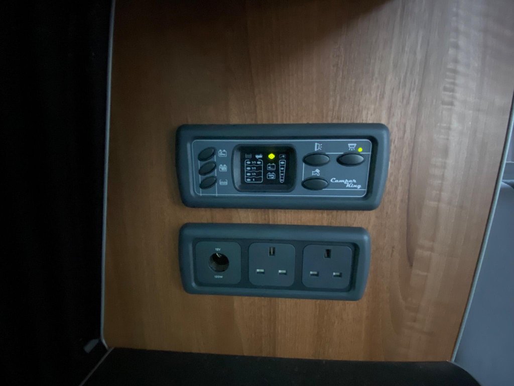 Used Volkswagen Transporter 2014 for sale - 77327623: Photo 9