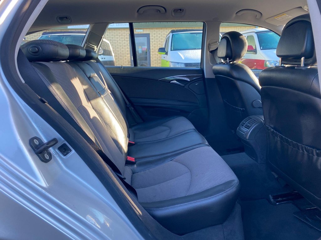 Used Mercedes-Benz E Class 2005 for sale - 76698546: Photo 11