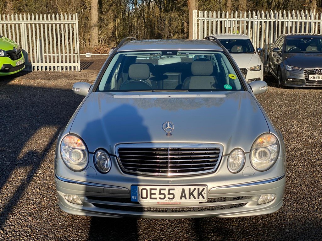 Used Mercedes-Benz E Class 2005 for sale - 76698546: Photo 17