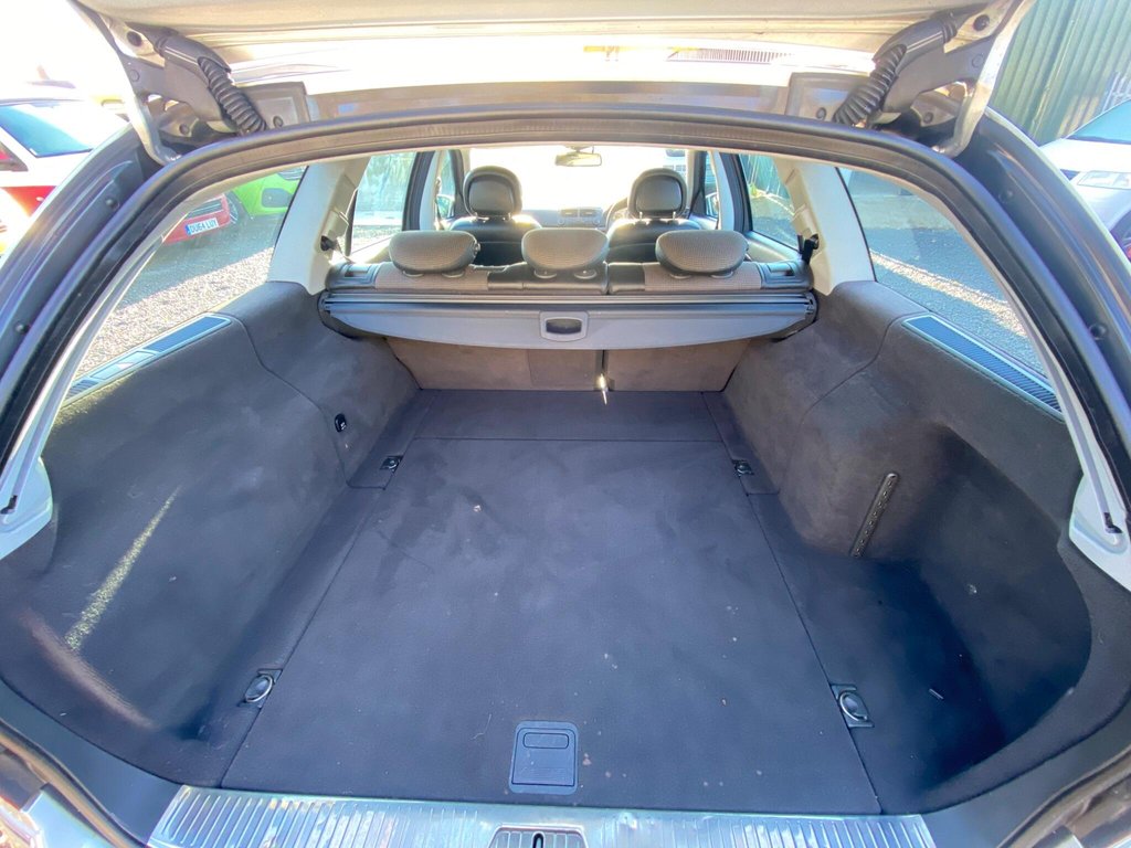 Used Mercedes-Benz E Class 2005 for sale - 76698546: Photo 49