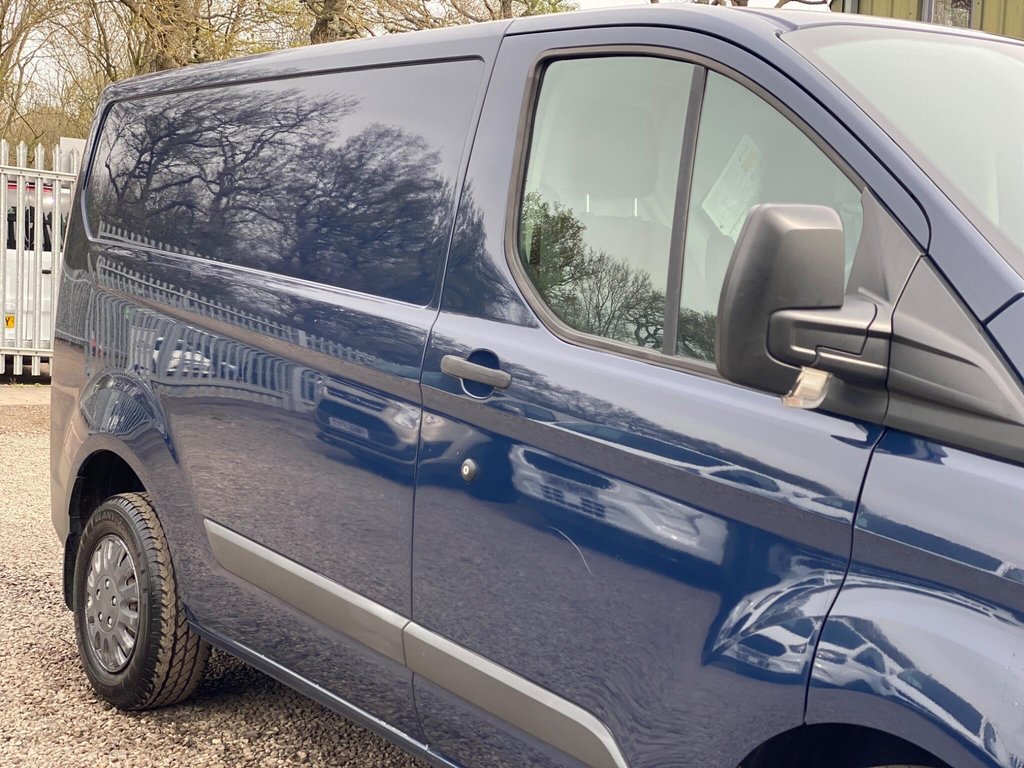 Used Ford Transit Custom 2017 for sale - 78186816: Photo 26