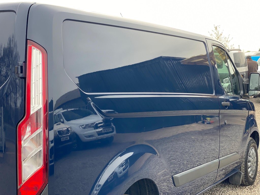 Used Ford Transit Custom 2017 for sale - 78186816: Photo 32