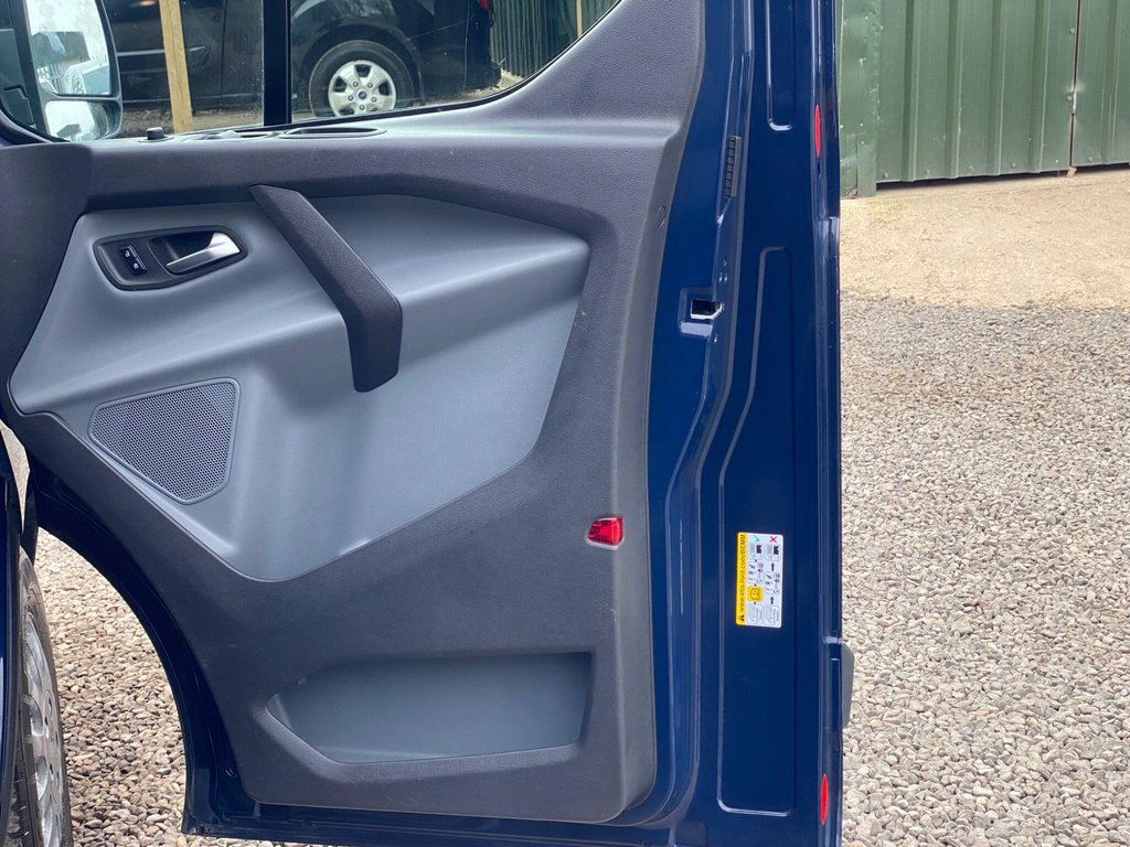 Used Ford Transit Custom 2017 for sale - 78186816: Photo 45