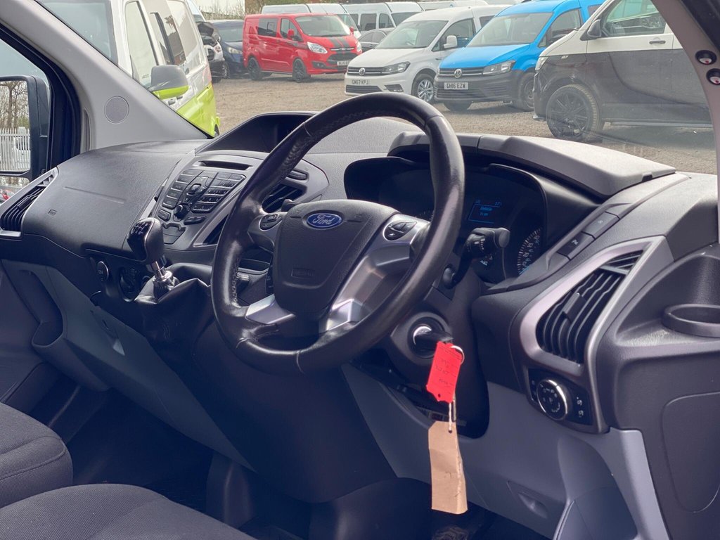 Used Ford Transit Custom 2017 for sale - 78186816: Photo 6