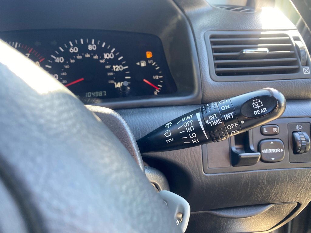 Used Toyota Corolla 2002 for sale - 78158518: Photo 40