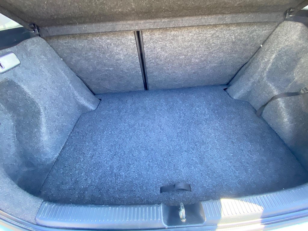 Used Toyota Corolla 2002 for sale - 78158518: Photo 48