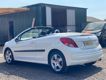 Used Peugeot 207 2014 for sale - 79523135: Photo