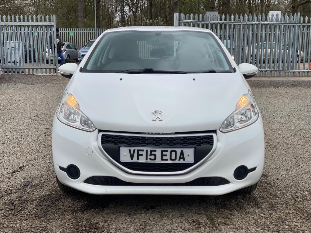 Used Peugeot 208 2015 for sale - 78102734: Photo 15