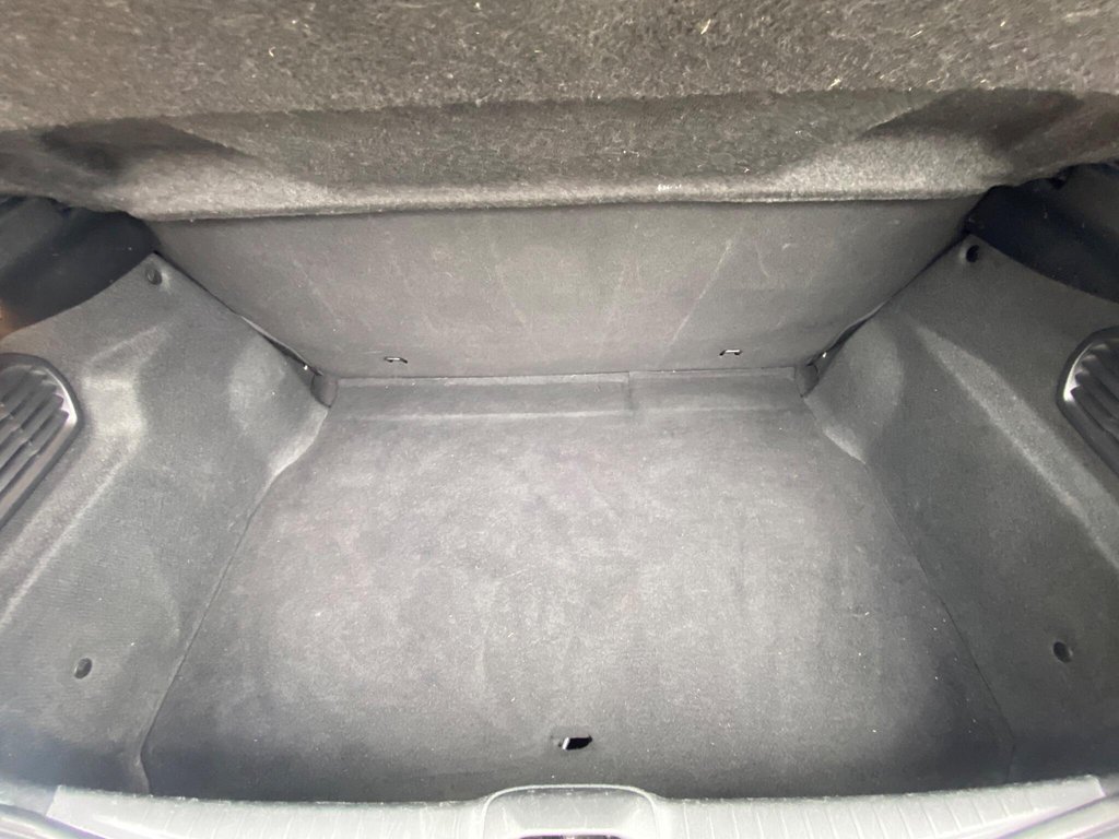 Used Peugeot 208 2015 for sale - 78102734: Photo 44