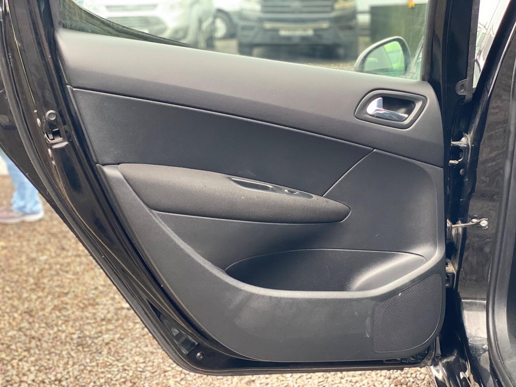 Used Peugeot 308 2009 for sale - 77288270: Photo 46