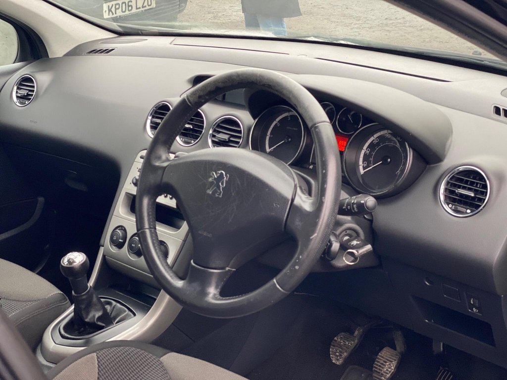 Used Peugeot 308 2009 for sale - 77288270: Photo 6