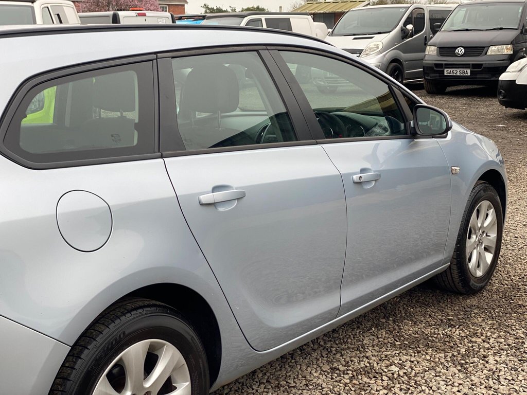 Used Vauxhall Astra 2015 for sale - 78044218: Photo 29
