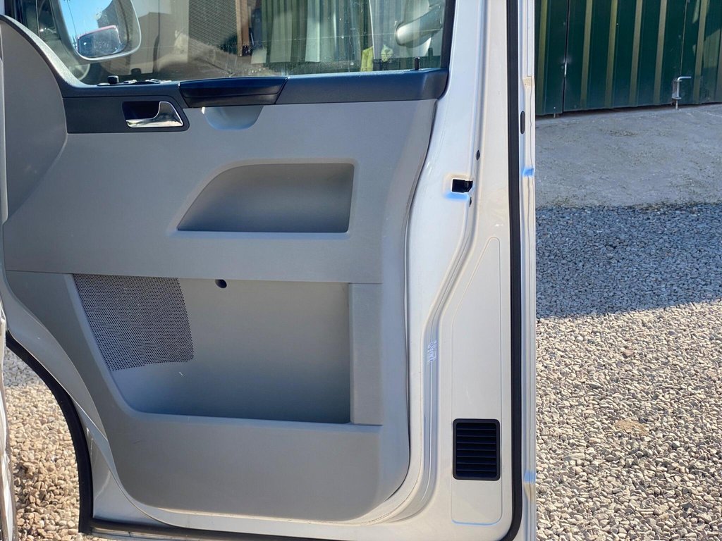 Used Volkswagen Transporter Shuttle 2012 for sale - 77941801: Photo 49