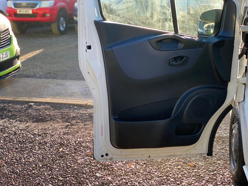 Used Vauxhall Vivaro 2019 for sale - 76711227: Photo 37