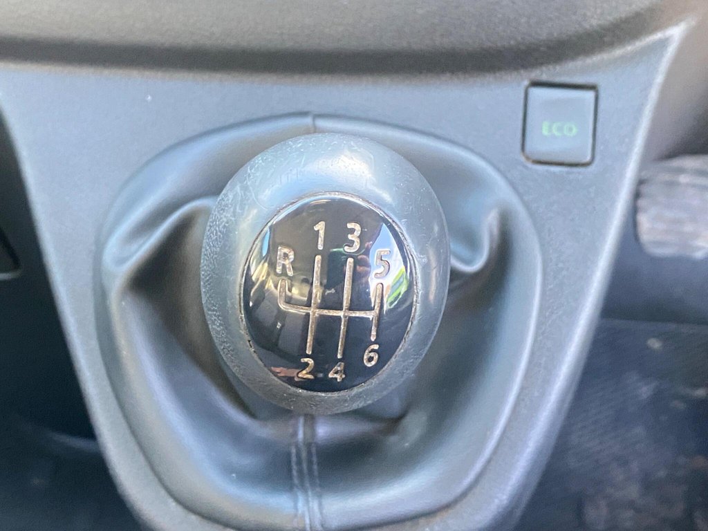 Used Vauxhall Vivaro 2019 for sale - 76711227: Photo 44