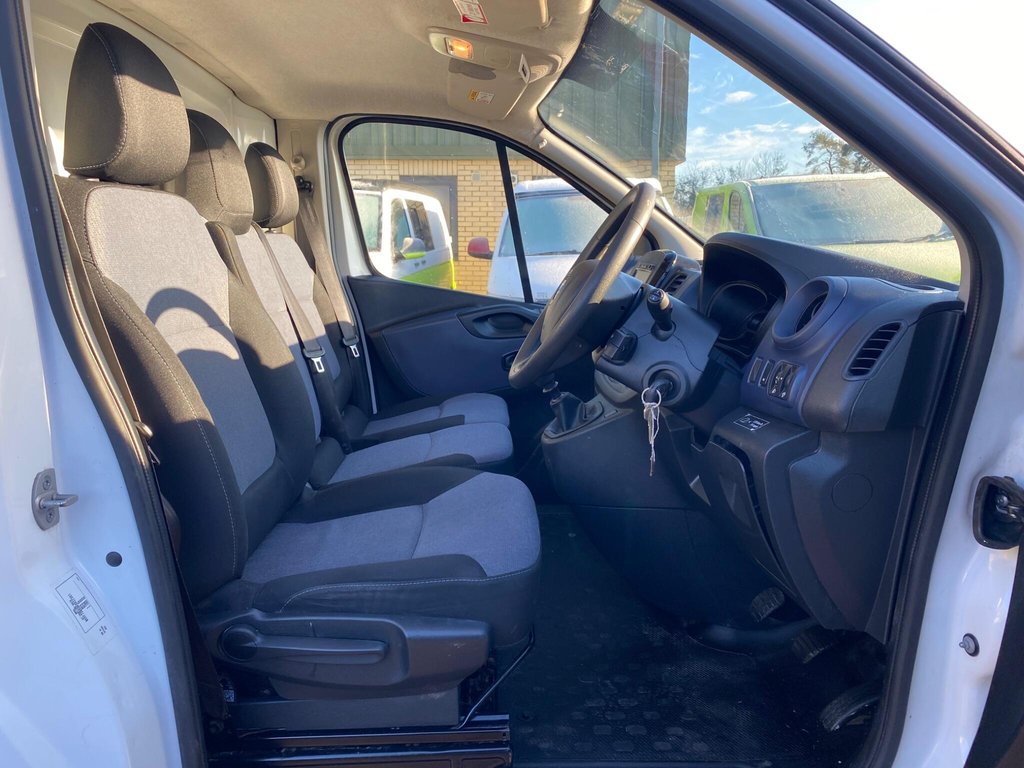 Used Vauxhall Vivaro 2019 for sale - 76711227: Photo 7
