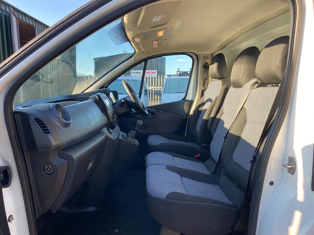 Used Vauxhall Vivaro 2019 for sale - 76711227: Photo 8