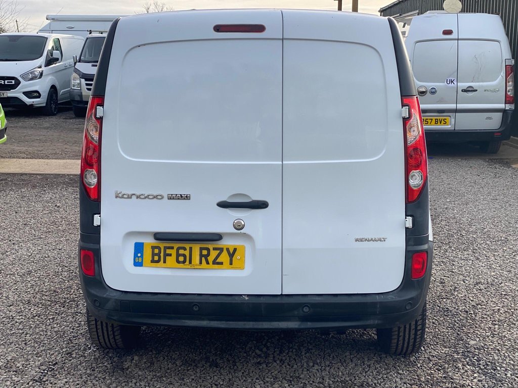 Used Renault Kangoo 2011 for sale - 77084101: Photo 25