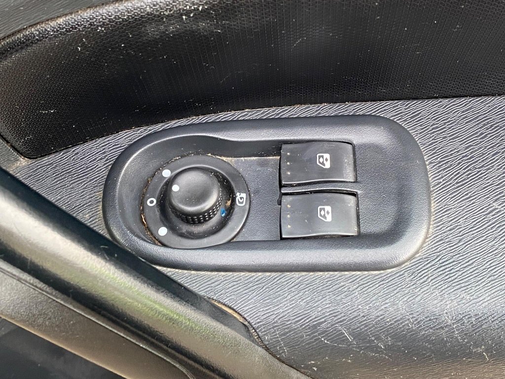 Used Renault Kangoo 2011 for sale - 77084101: Photo 44