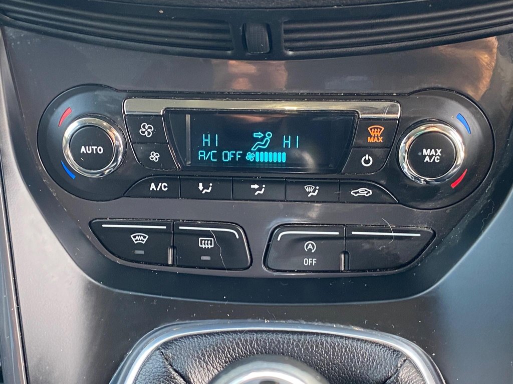 Used Ford Kuga 2015 for sale - 76345935: Photo 32