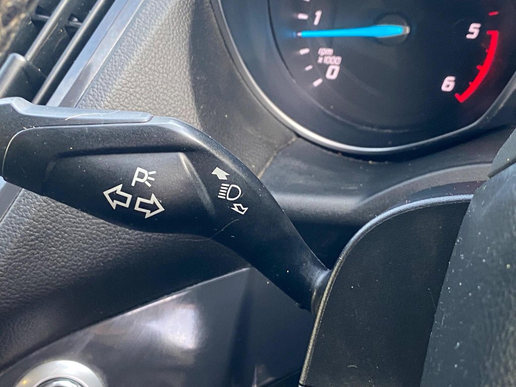 Used Ford Kuga 2015 for sale - 76345935: Photo 37