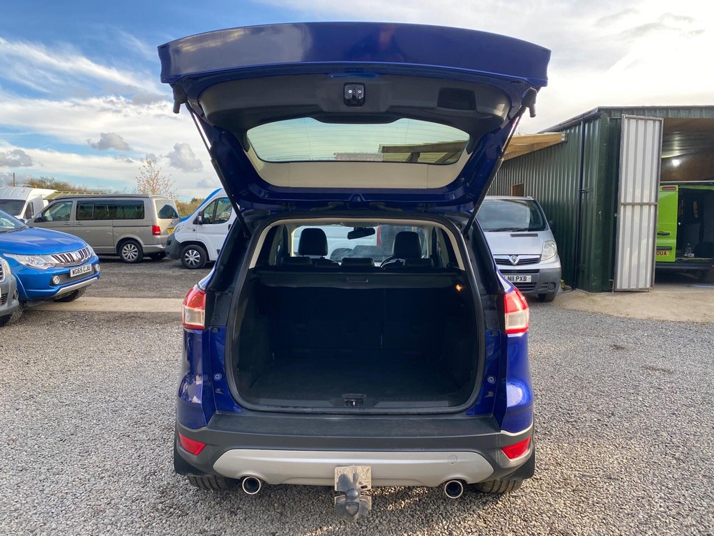 Used Ford Kuga 2015 for sale - 76345935: Photo 46