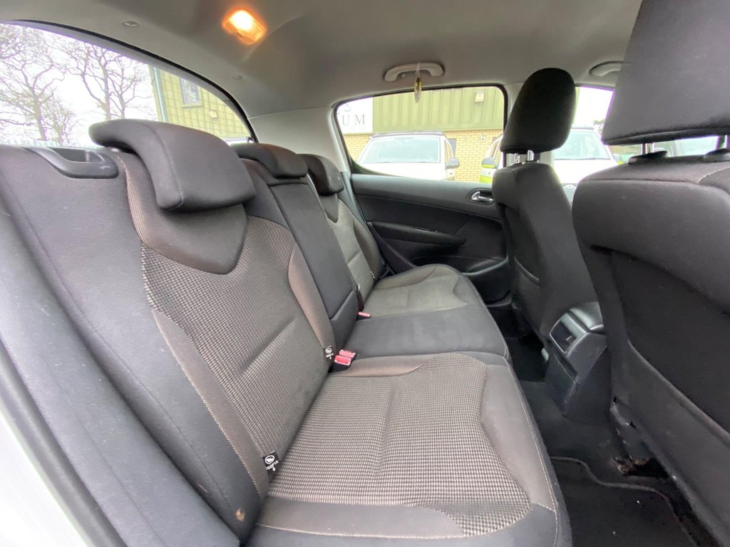 Used Peugeot 308 2013 for sale - 77293335: Photo 10