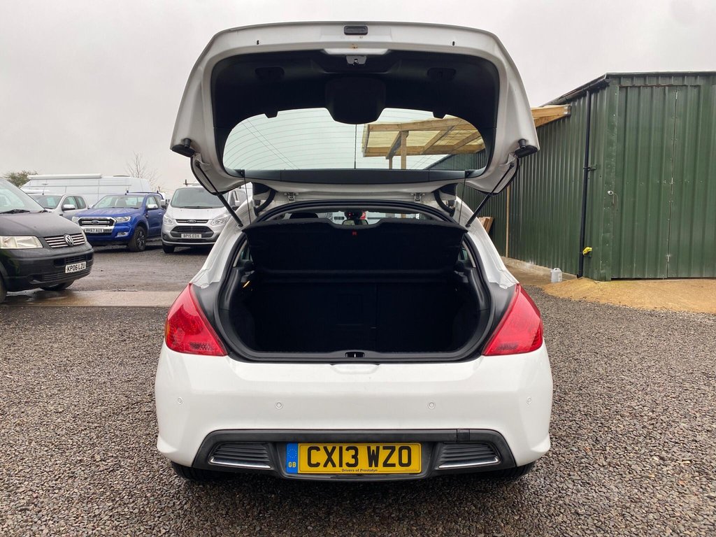 Used Peugeot 308 2013 for sale - 77293335: Photo 12