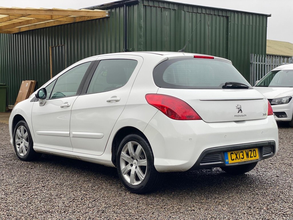 Used Peugeot 308 2013 for sale - 77293335: Photo 4