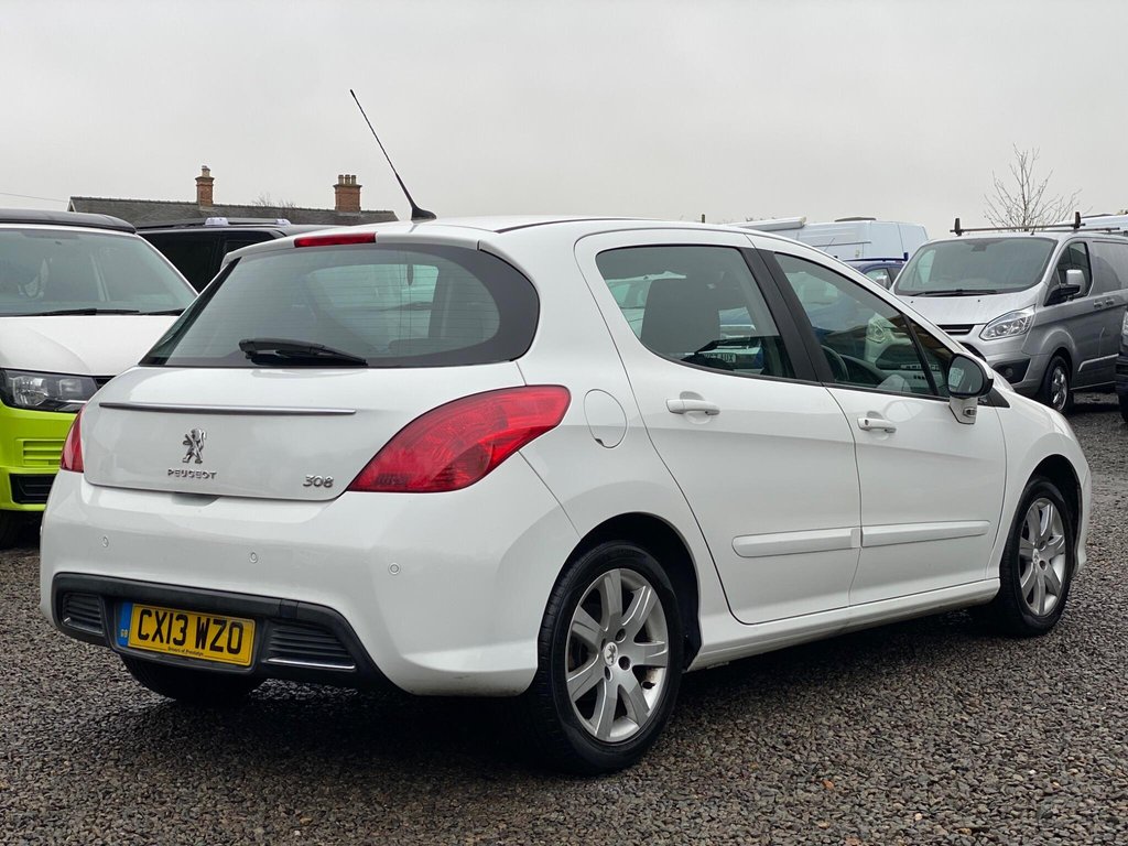 Used Peugeot 308 2013 for sale - 77293335: Photo 5