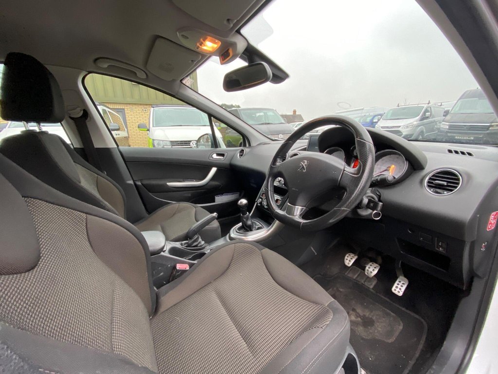 Used Peugeot 308 2013 for sale - 77293335: Photo 7