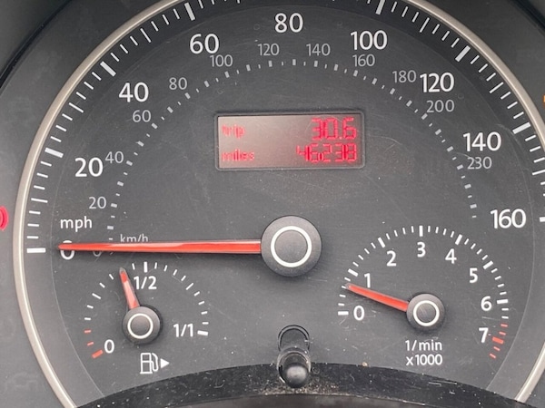 Used Volkswagen Beetle 2011 for sale - 76216788: Photo 9