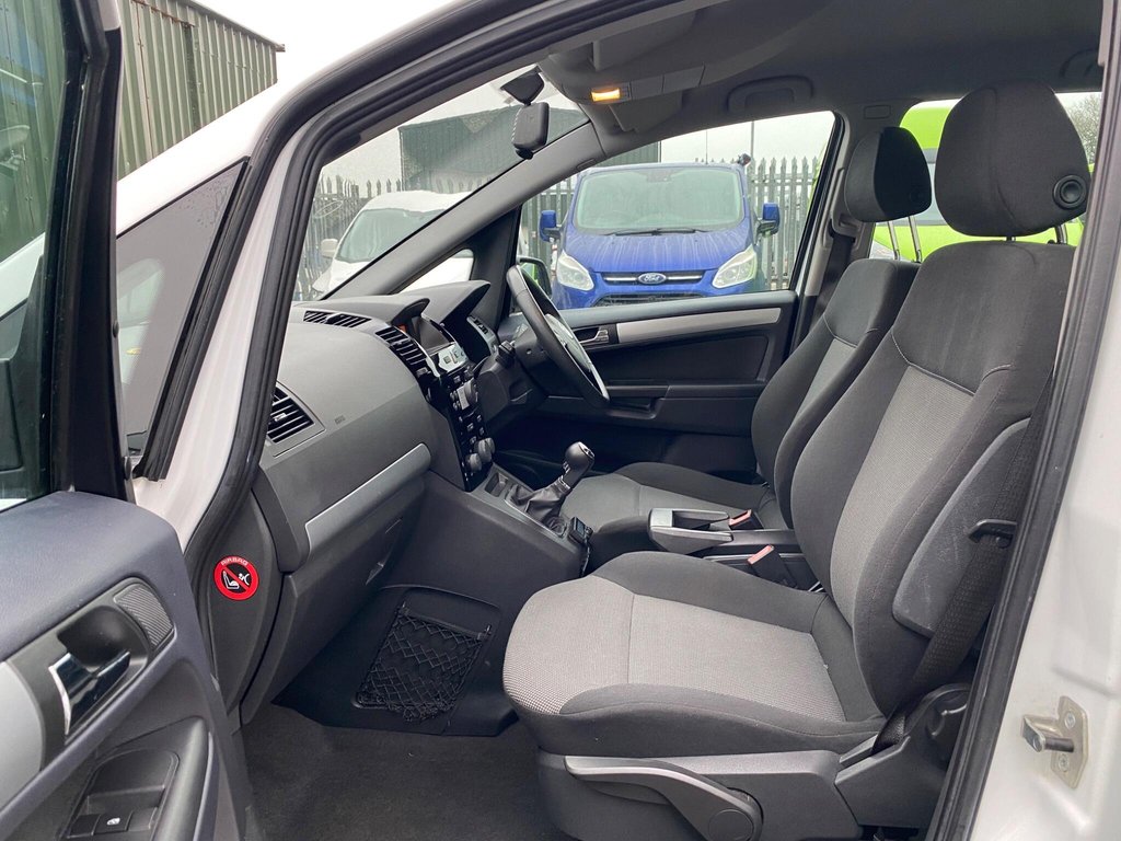 Used Vauxhall Zafira 2014 for sale - 77288251: Photo 18