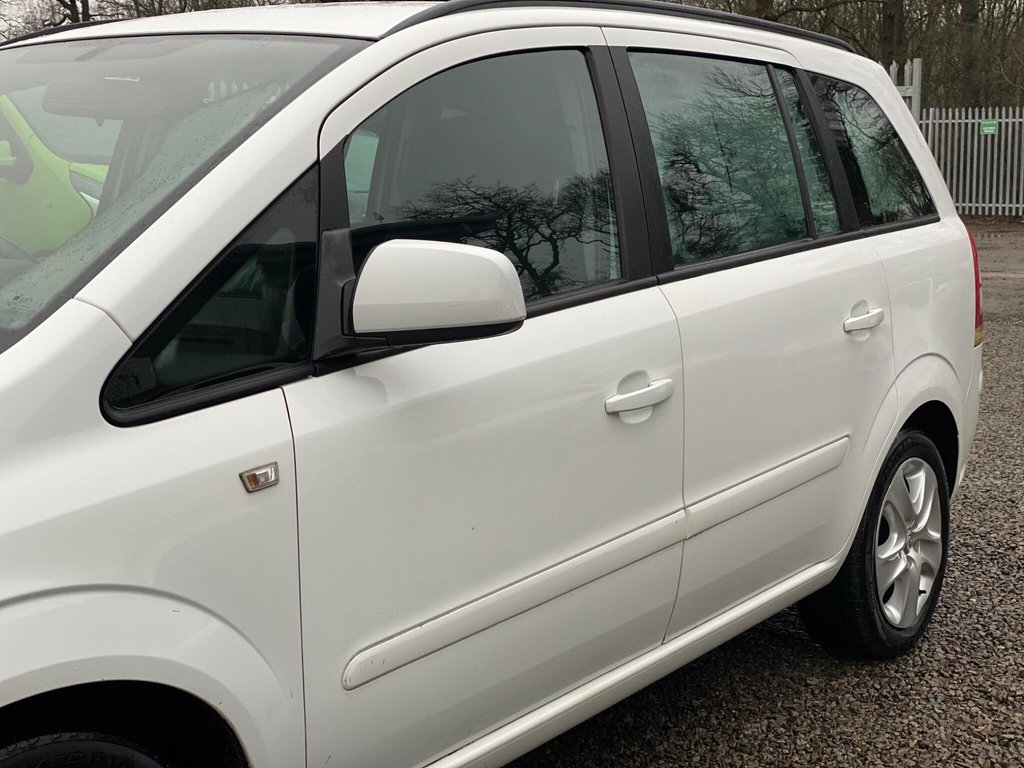 Used Vauxhall Zafira 2014 for sale - 77288251: Photo 24