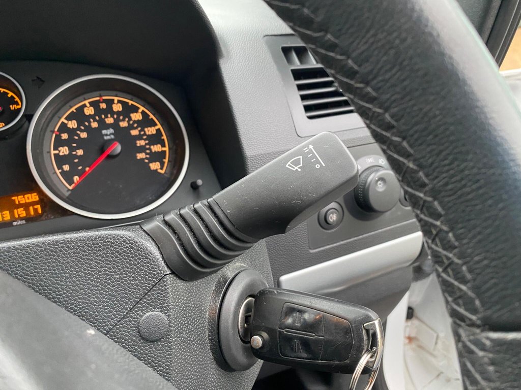 Used Vauxhall Zafira 2014 for sale - 77288251: Photo 33