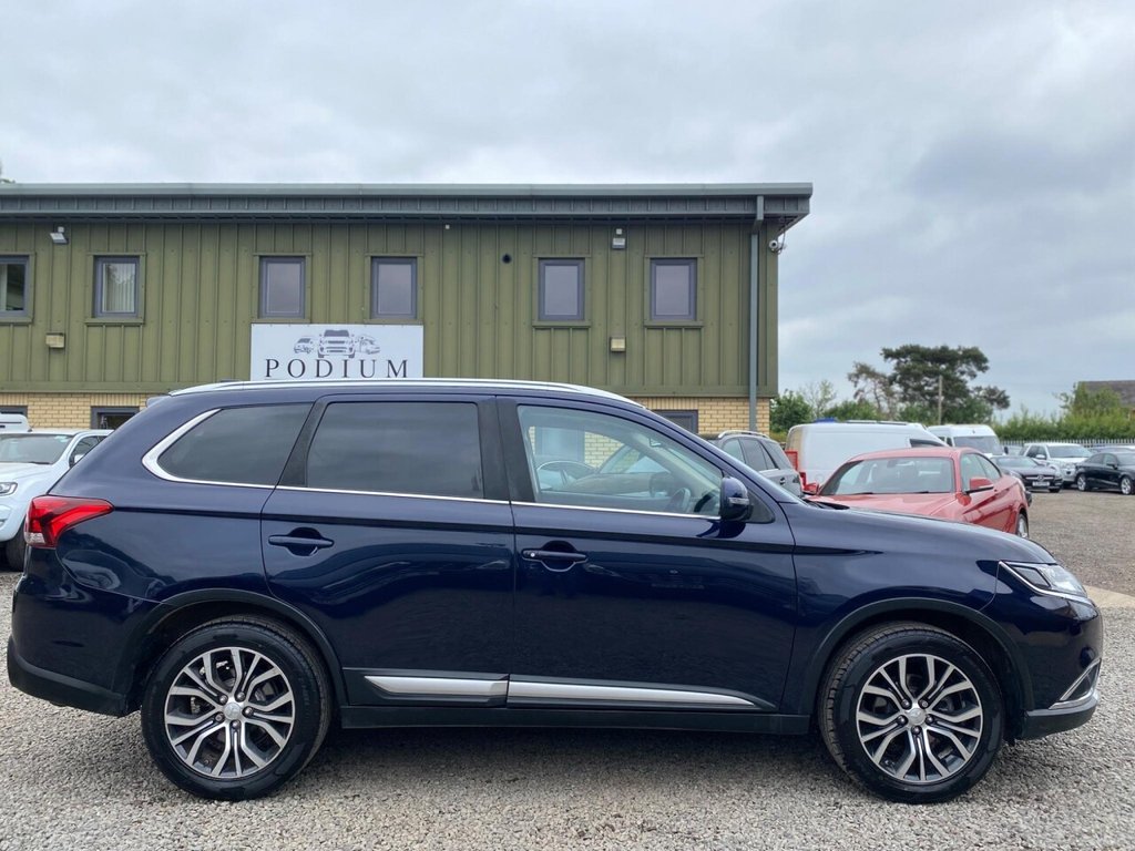 Used Mitsubishi Outlander 2017 for sale - 76147366: Photo 23