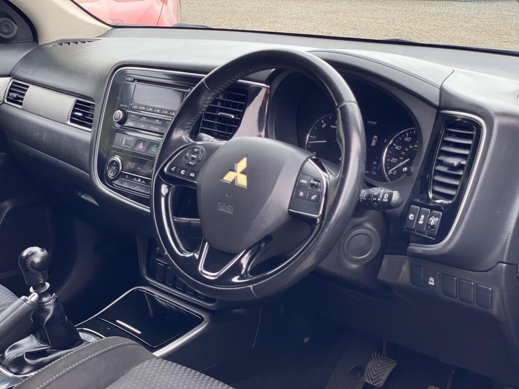 Used Mitsubishi Outlander 2017 for sale - 76147366: Photo 6