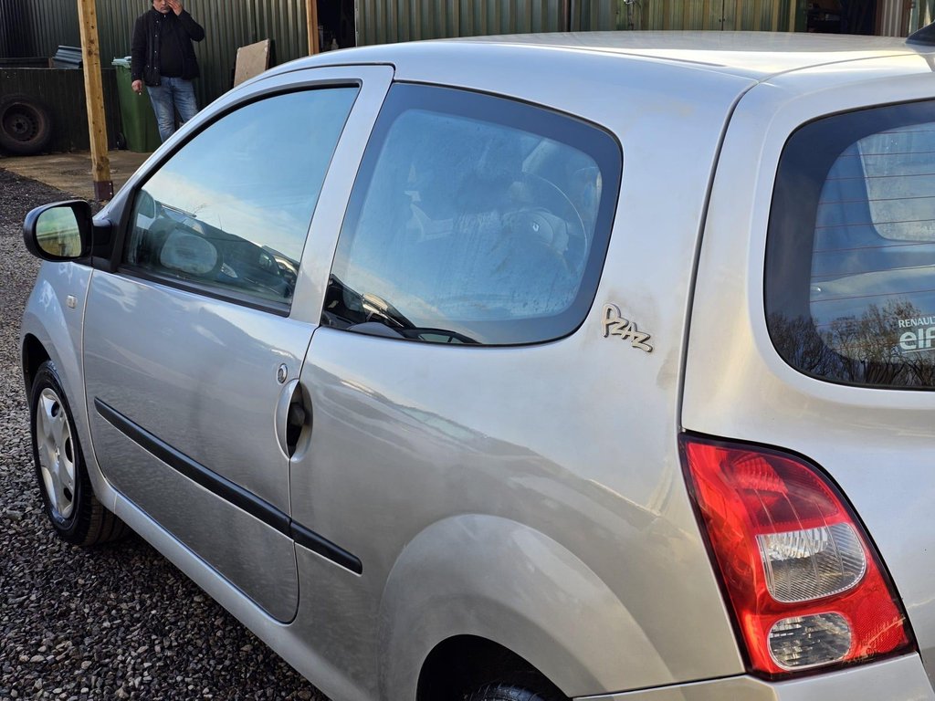 Used Renault Twingo 2011 for sale - 77236402: Photo 13