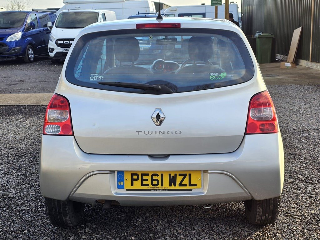 Used Renault Twingo 2011 for sale - 77236402: Photo 17