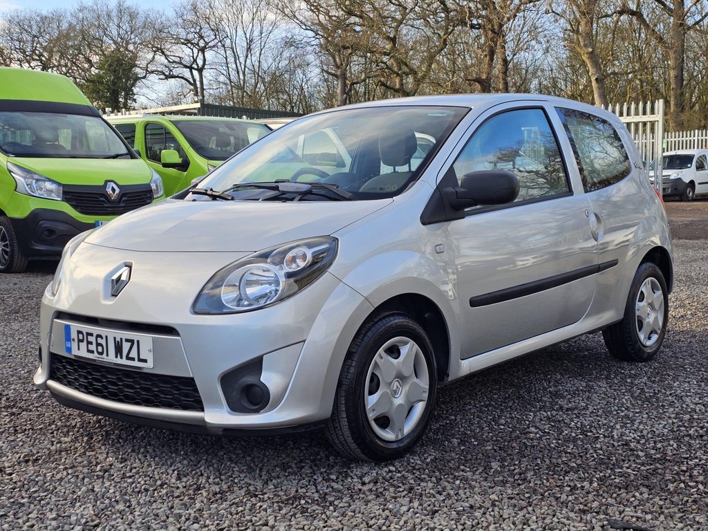 Used Renault Twingo 2011 for sale - 77236402: Photo 3